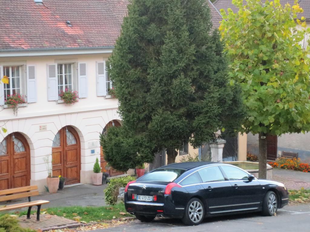 Ferrette La Maison Des Fontaines D'Alsace חדר תמונה